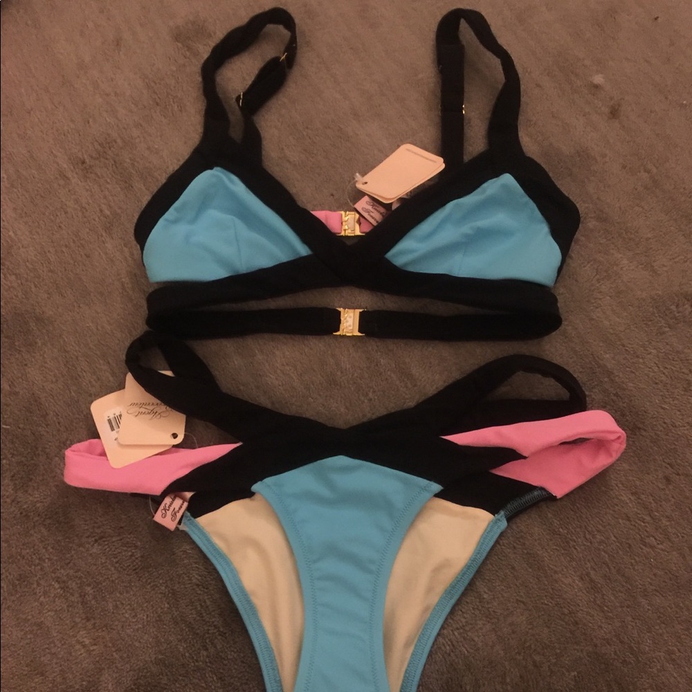 Agent Provocateur Mazzy Bikini size 3